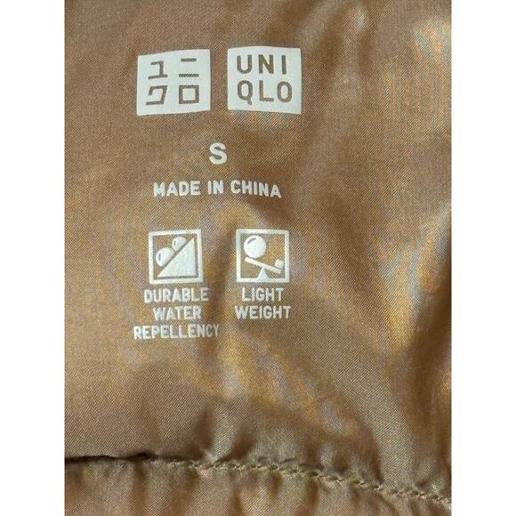 100% Down Puffer Vest by Uniqlo Ultra Light Women’s Small Puffer Vest EUC - Picture 4 of 7